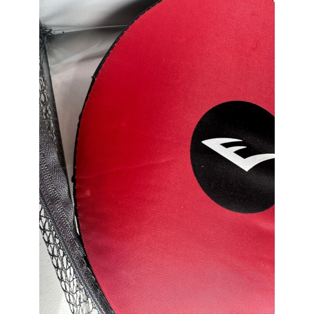 Everlast Focus Punch Mitts Red Black Boxing Kickboxing Training Targets Pair - Picture 6 of 6